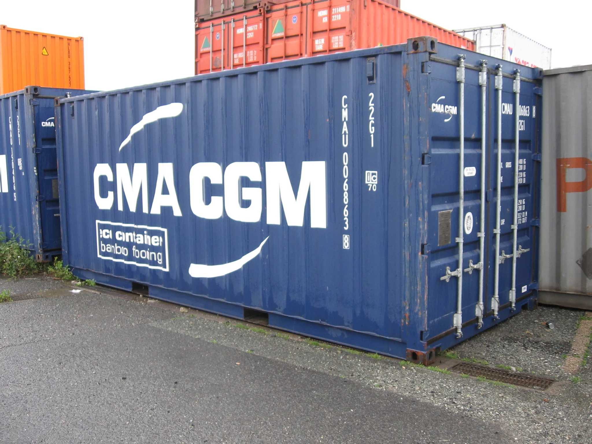 Qué me estás container